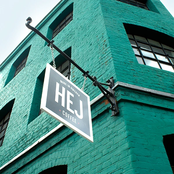 letherby_hej_sign
